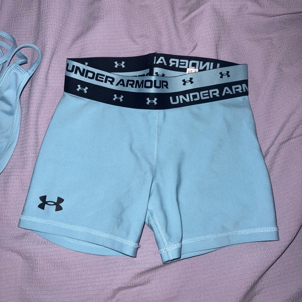 Under armor set - Picture 4 of 5